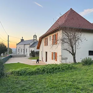  Hébergement de vacances Maison Leonora